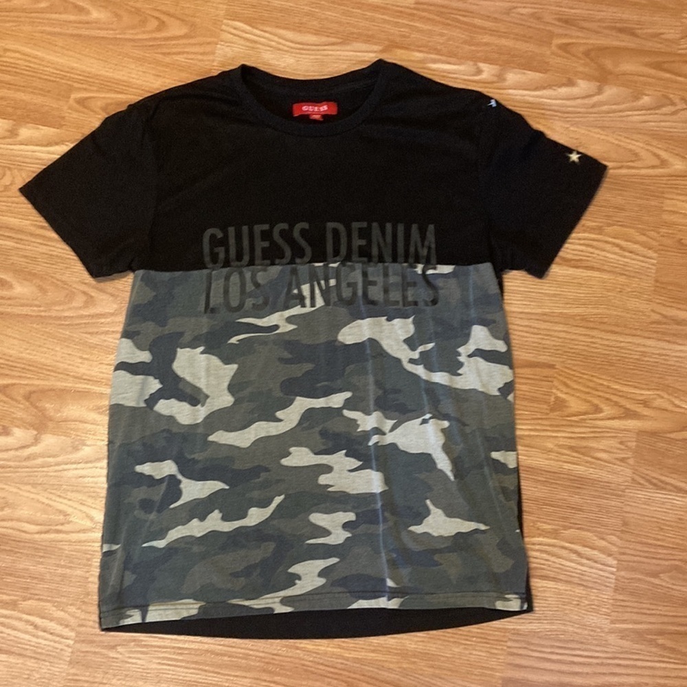 Guess shirt - Picture 1 of 6